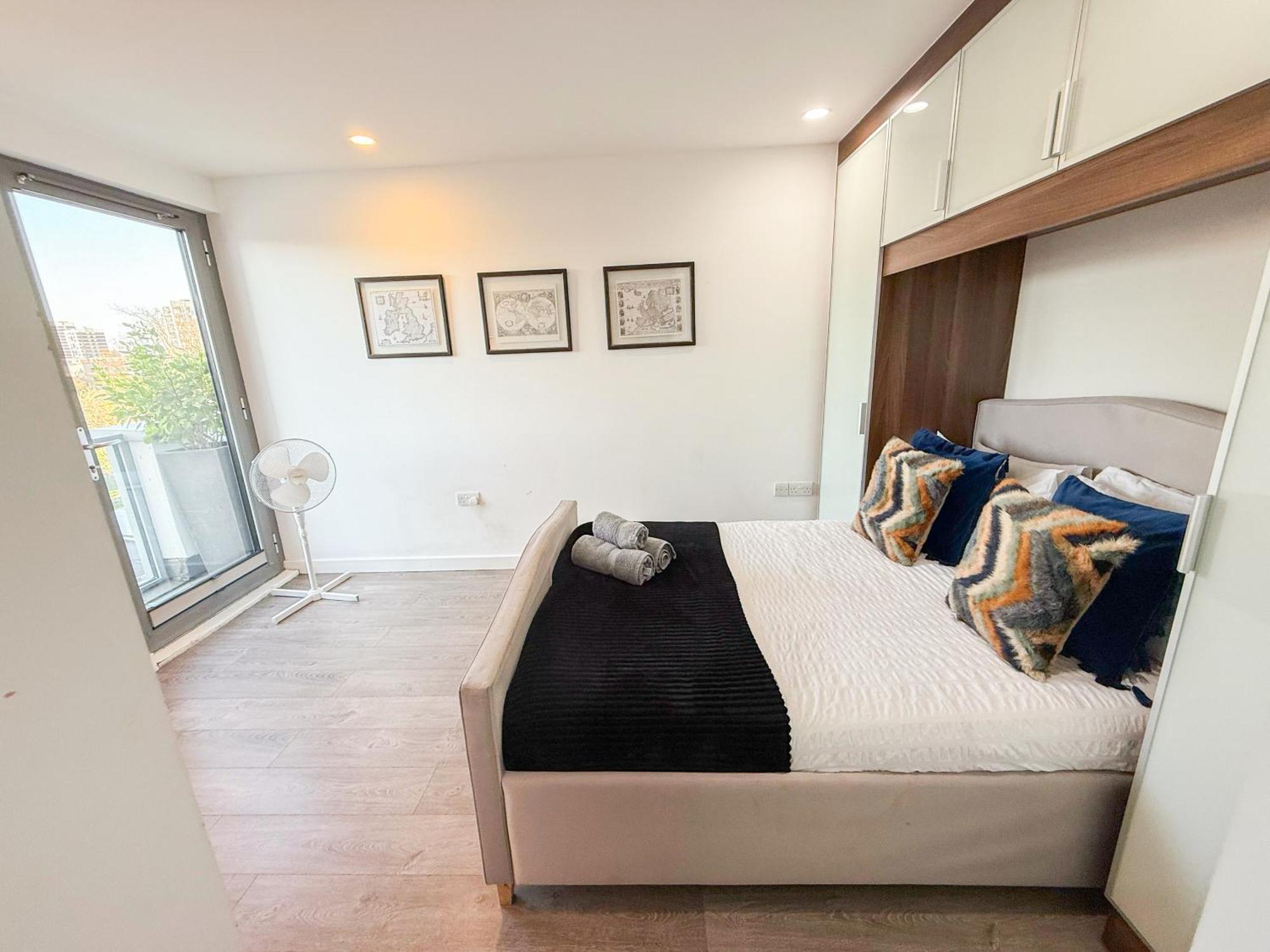 Contemporary With Private Terraces In Shoreditch, Hoxton, Islington Appartamento
