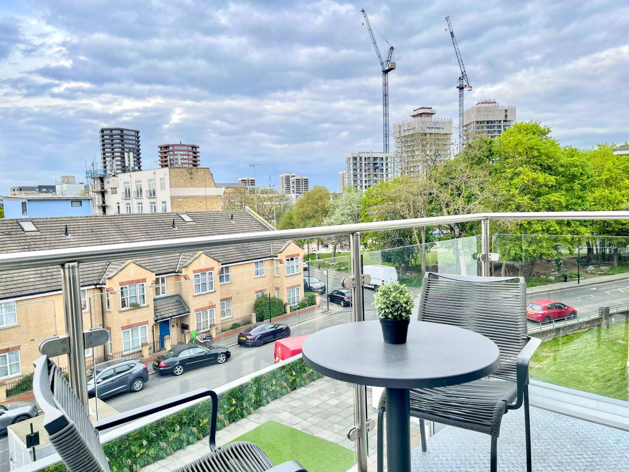 Contemporary With Private Terraces In Shoreditch, Hoxton, Islington Appartamento Londra