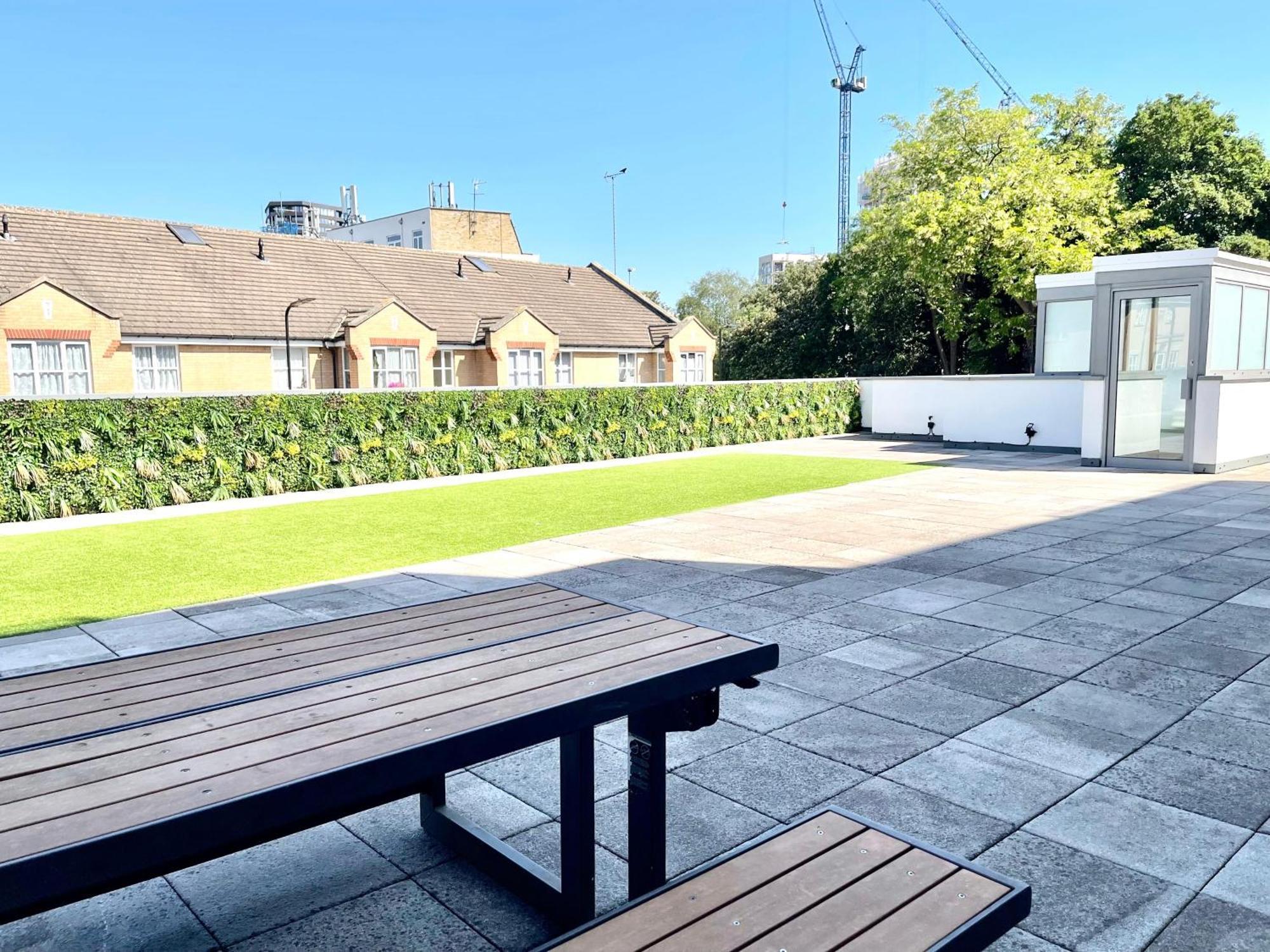 Contemporary With Private Terraces In Shoreditch, Hoxton, Islington Appartamento Londra